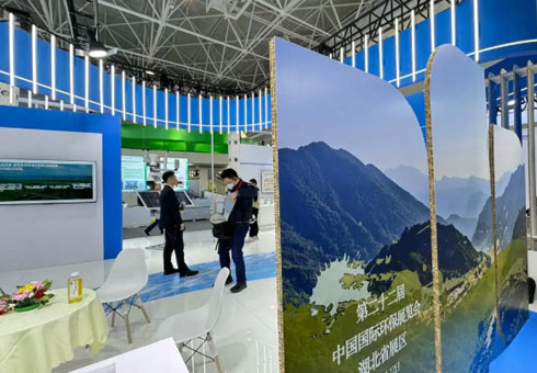 展会搭建告别一次性浪费！索蓝绿色环保展台，适配行业新规